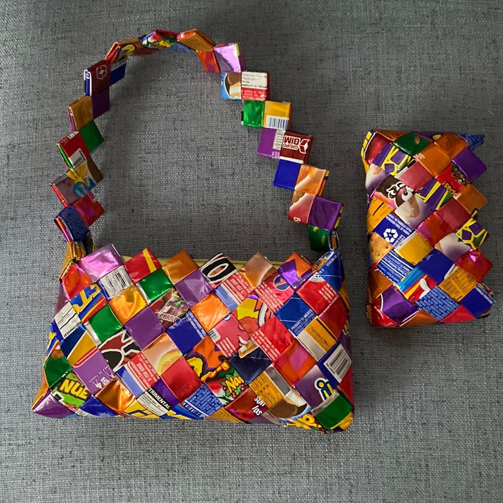 Super cool purse and coin purse—made of wrappers!